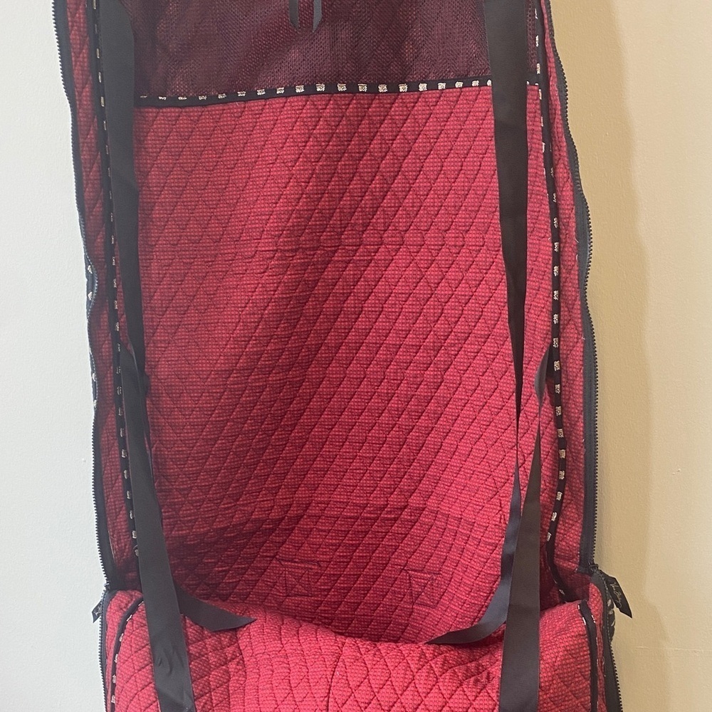 Vera Bradley Classic Black Quilted Women's Garment Travel Bag - Picture 10 of 12